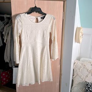 white lace dress